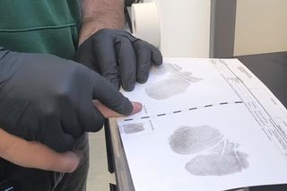 Gang  dekarzy w rękach policji. Wyłudzili od swoich ofiar grube pieniądze 