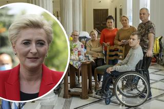 Pierwsza dama spotka się z niepełnosprawnymi w Sejmie? Szrot: odradzałbym