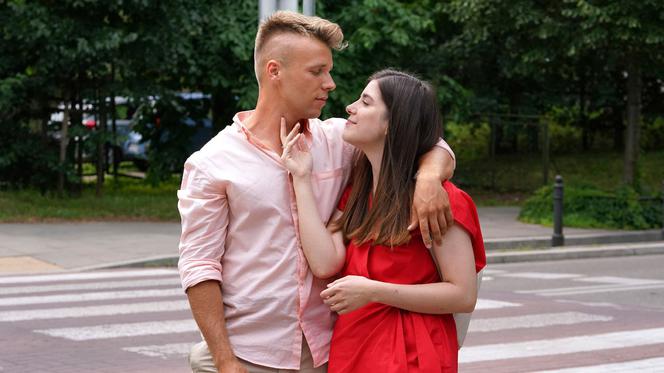 Barwy szczęścia, odcinek 2540: Patryk (Konrad Skolimowski), Agata (Natalia Zambrzycka)
