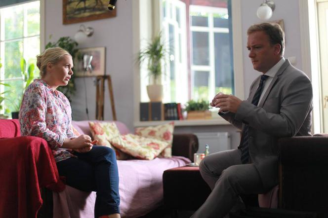 Przyjaciółki 4 sezon. Paweł (Bartek Kasprzykowski), Anka (Magdalena Stużyńska)