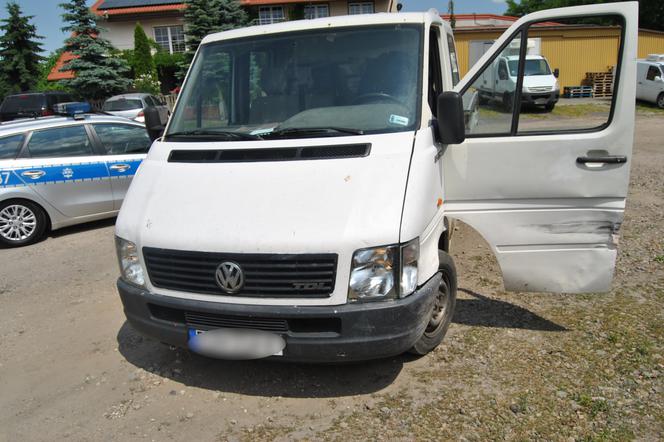 Pijany kierowca uciekał przed policją 