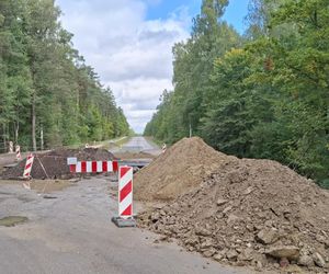 Remont drogi Tychów Stary - Starachowice (październik 2025)