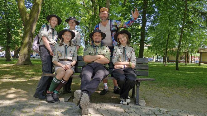 Kamil Lemieszewski: Znany aktor pedałował w majówkę ponad 300 km, żeby pomóc dzieciakom!