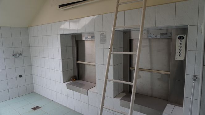 Dawny Szpital Uniwersytecki przy ul. Kopernika w Krakowie - windy