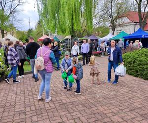 Impreza Wiosna na polu i w ogrodzie w Siedlcach co roku cieszy się ogromnym powodzeniem mieszkańców miasta i regionu