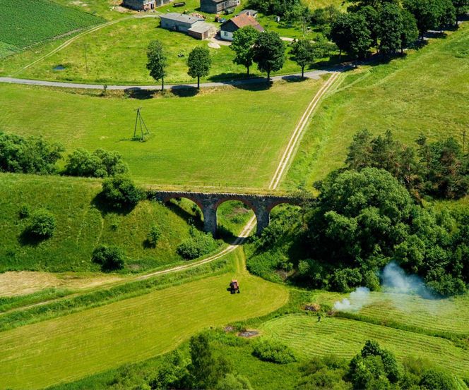 Warmia i Mazury wcale nie są płaskie! Odkryj najwyższą górę regionu i jego tajemnice