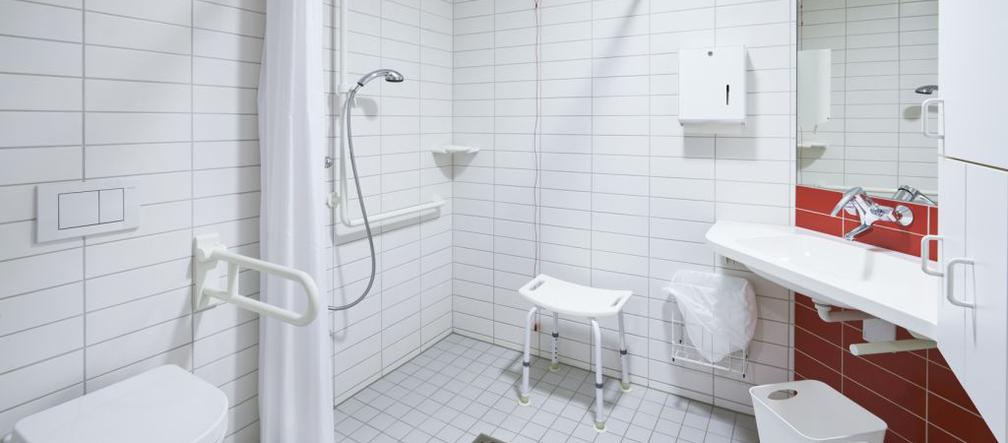 Designerski prysznic zlicowany z podłogą 