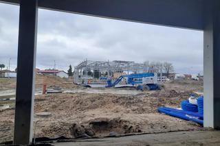 Nowy park handlowy przy ul. Sielskiej w Olsztynie rośnie w oczach [ZDJĘCIA]
