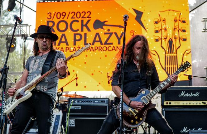 Zdjęcia z poprzedniej edycji imprezy "Rock na Plaży" 2022