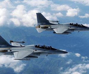 FA-50 i pociski Taurus