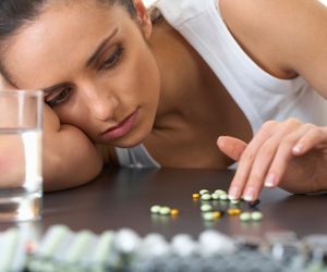 Leki na kaszel jak narkotyki: kodeina, pseudoefedryna i bromowodorek dekstrometorfanu