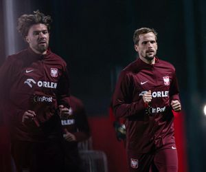 Robert Lewandowski i inni kadrowicze na treningu reprezentacji Polski