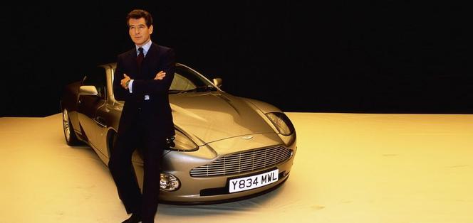 Aston Martin V12 Vanquish, Pierce Brosnan, James Bond