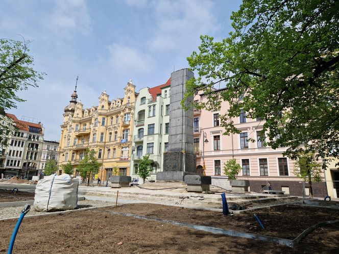 Tak teraz wygląda plac Wolności w Bydgoszczy. Powrót kwiaciarek ponownie opóźniony