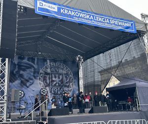„Kadrówka 1914” – patriotyczna Krakowska Lekcja Śpiewania na Małym Rynku. Kiedy się odbędzie?