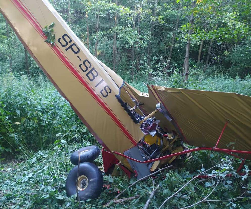 POW. BRZOZOWSKI: Tragiczny wypadek samolotu w Starej Wsi. Nie żyje 66-letni pilot!