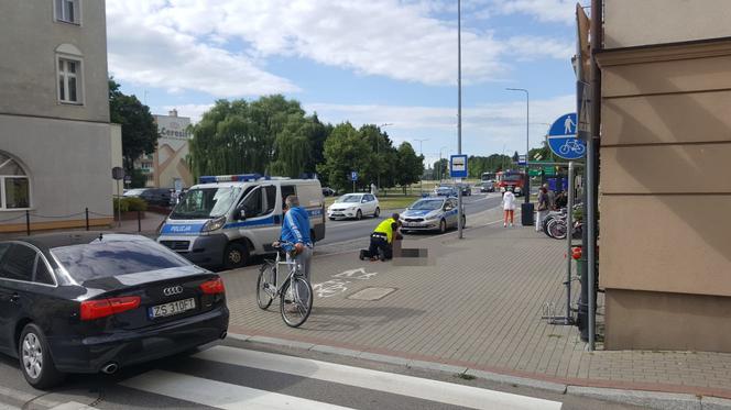 Tragiczny wypadek w centrum Szczecinka. Mężczyzna wypadł z balkonu