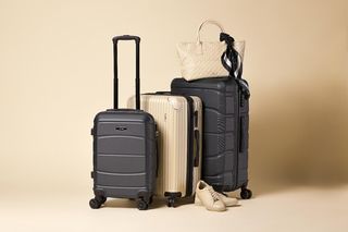 Akcesoria podróżne – przygotuj się na wyjazd z OCHNIK!