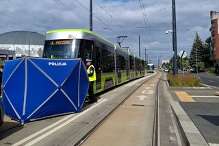 Tragedia w Olsztynie. Rowerzystka została potrącona przez tramwaj. Nie żyje