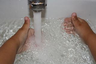 Rzeszów: W niedzielę dezynfekcja sieci wodociągowej! Czy pić wodę z kranu?