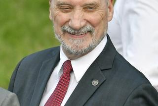  Tak się zmieniał Antoni Macierewicz 