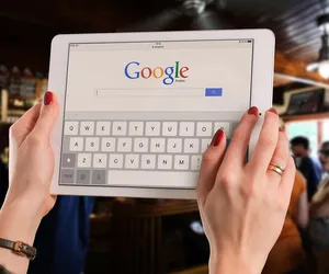 Wielkie zmiany w wyszukiwarce i mapach! Co nowego wprowadził Google? 