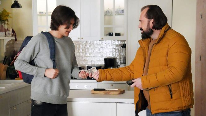 Barwy szczęścia odc. 3167. Borys (Jakub Wieczorek), Romeo (Jacek Tyszkiewicz)