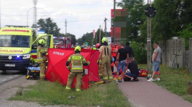 Czołowe zderzenie z motocyklem. Makabryczny wypadek w Rembelszczyźnie