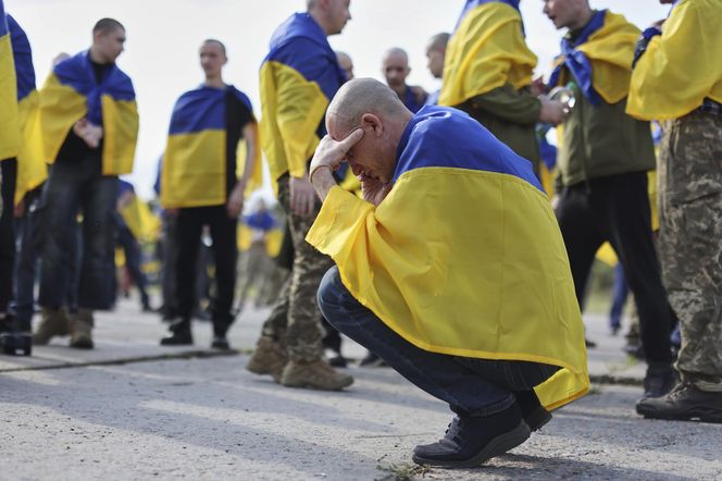 Zakończyła się trzecia część wymiany jeńców wojennych między Ukrainą a Rosją