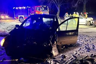 Wypadek na ośnieżonej drodze w powiecie rawickim