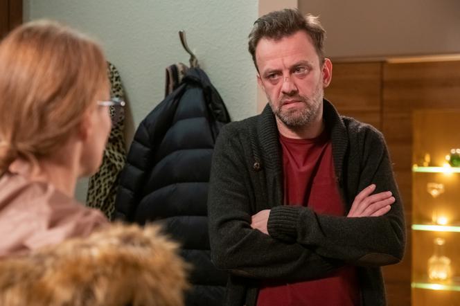 Na Wspólnej, odc. 2876. Krzysztof Smolny (Łukasz Konopka), Natalia (Magdalena Aleksander)