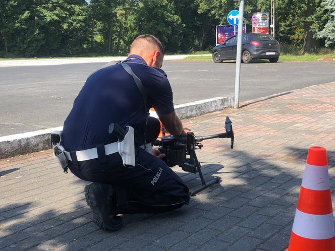 "Pierwszy raz" policyjnego drona nad rawickimi drogami
