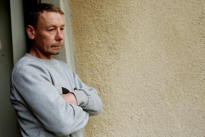 Wybaczam BRATU, że wbił mi noż w brzuch