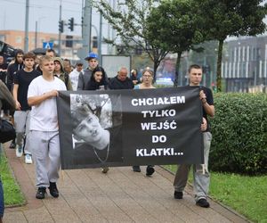 Śmierć 19-letniego Oliwiera wstrząsnęła elblążanami. Matka nie ma wątpliwości: jej syn został brutalnie pobity