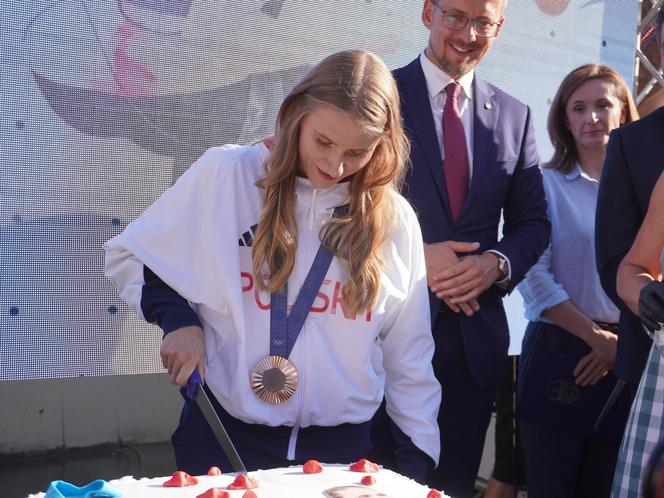 Tak mieszkańcy Tarnowa powitali Aleksandrę Kałucką, brązową medalistkę Igrzysk Olimpijskich w Paryżu!