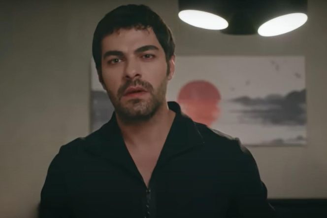 Halil nadal wspomina czas spędzony z Zeynep nad jeziorem 