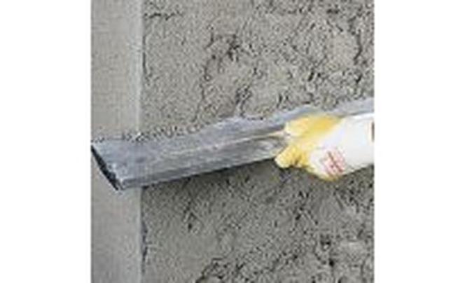 Układanie tynków cementowo-wapiennych