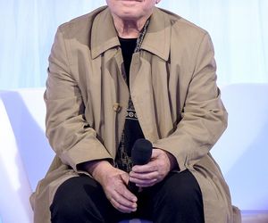 To on przed laty prowadził kultowy program Rosyjska ruletka. Dziś obchodzi 80 urodziny