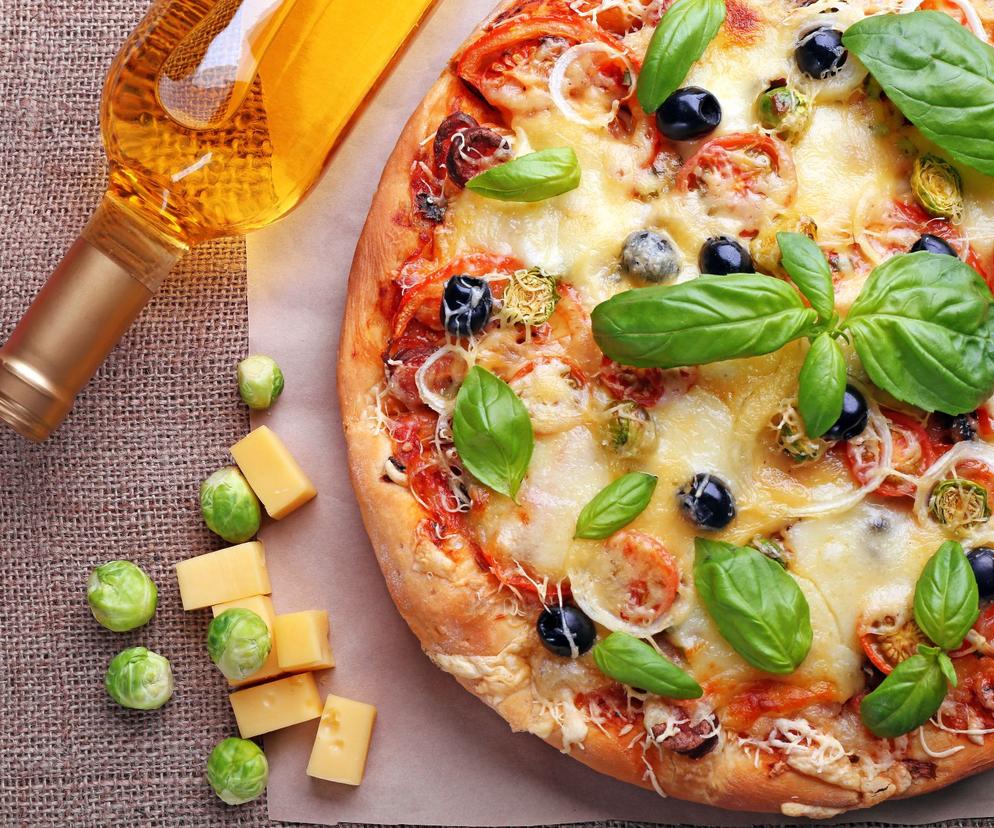 Pizza z brukselką. Łatwa i pozytywnie zaskakująca smakiem