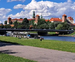 Podatek turystyczny w Krakowie. Urząd Miasta wyjaśnia, jakie wymagania trzeba spełnić, by go wprowadzić
