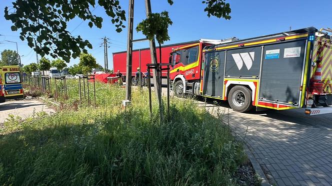 Nie żyje pieszy potrącony przez ciężarówkę. Tragiczna śmierć na drodze