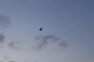 F-16 znów nisko nad Lesznem. To tylko ćwiczenia – uspokaja Lotnisko Leszno