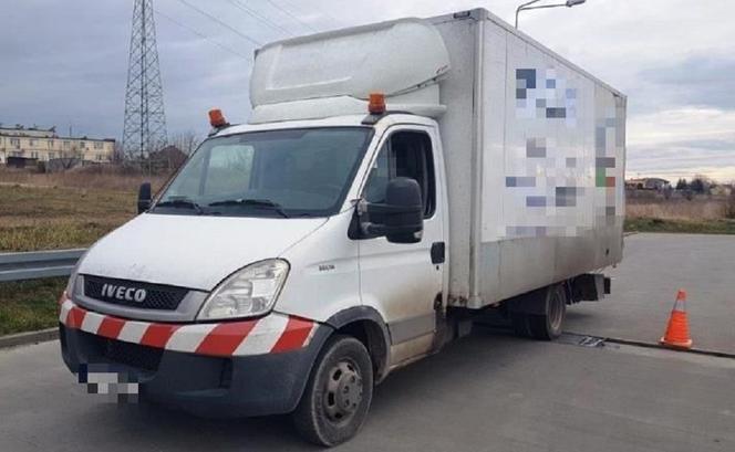Przerażający wynik kontroli ITD. Inspektorzy zatrzymali 9 przeładowanych pojazdów