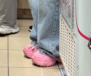 Doda w Żabce z torebką za 150 tyś zł 