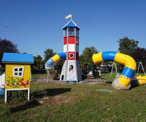 Plac zabaw na Nysy Łużyckiej w Opolu prawie gotowy. Jeszcze tylko odbiory techniczne