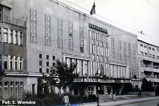 Kulturalne życie Wrocławia w czasach PRL-u. Zobacz, jak to wyglądało [ZDJĘCIA]