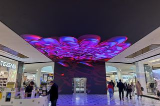 Na ekranie wyświetlane są animacje 3D