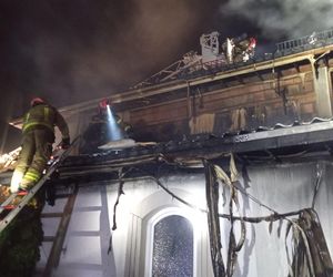 Pożar restauracji Imperium w Piekarach Śląskich. Popularny lokal doszczętnie zniszczony