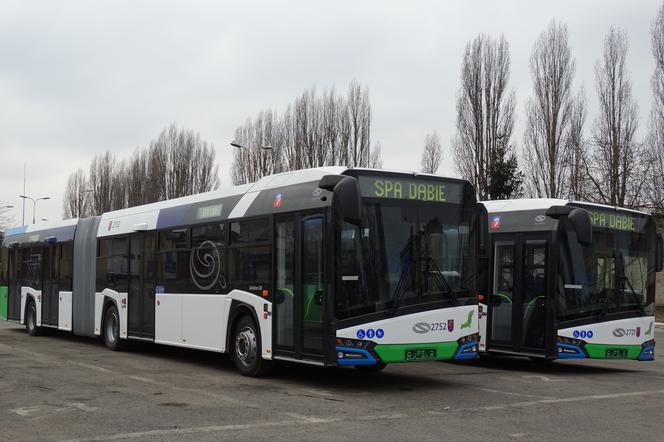Nowe autobusy już w Szczecinie. Jeszcze w lutym wyjadą na ulice miasta [ZDJĘCIA]