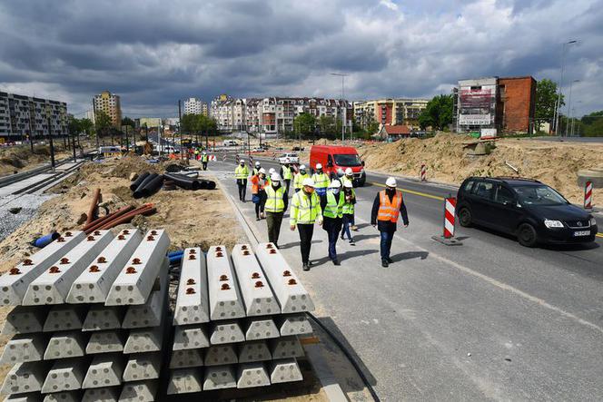 Rozbudowa ul. Kujawskiej. Torowiska w budowie